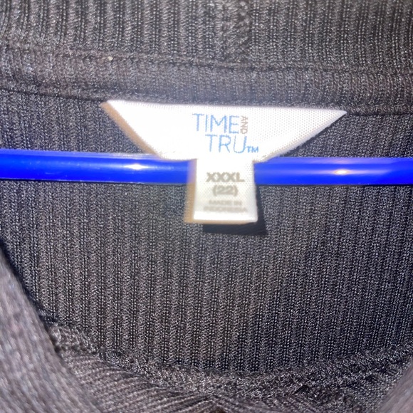 Lightweight hoodie - Picture 4 of 4